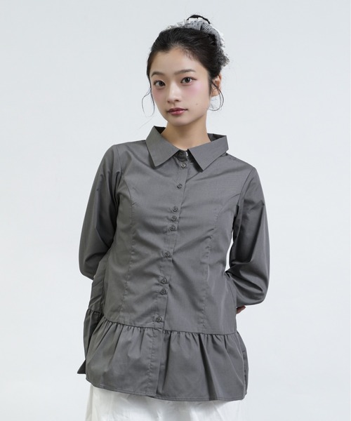 FCMM（エフシーエムエム）の「【日本限定】PEPLUM BLOUSE / ペプラムブラウス（シャツ/ブラウス・レディース・チャコールグレー/オフホワイト・MEDIUM/SMALL）」の17枚目の写真