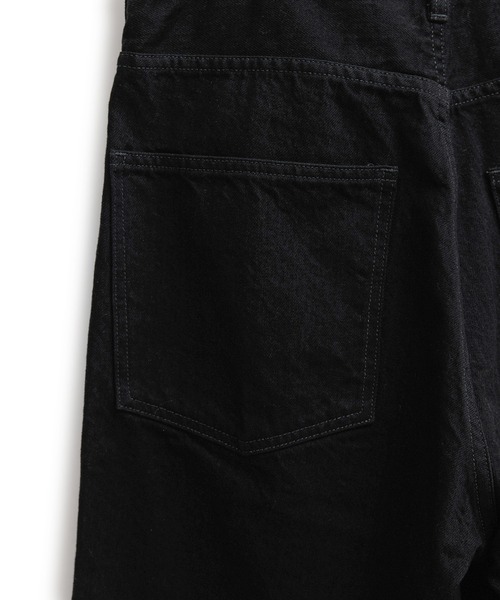 NEEDBY heritage(ニードバイヘリテージ)の「【NEEDBY for ADAM ET ROPE'】別注 RILLEY(デニムパンツ・レディース・ブラック/オフホワイト・2/1)」の4枚目の写真