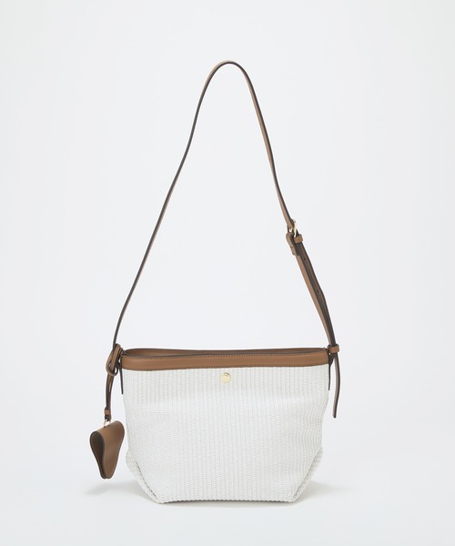 Breath TOPKAPI(ブレストプカピ)の「【Breath TOPKAPI】サングラスホルダー付き レザーコンビ カゴ ショルダーバッグ(ショルダーバッグ・レディース・ブラック/ホワイト/ベージュ・FREE)」の15枚目の写真