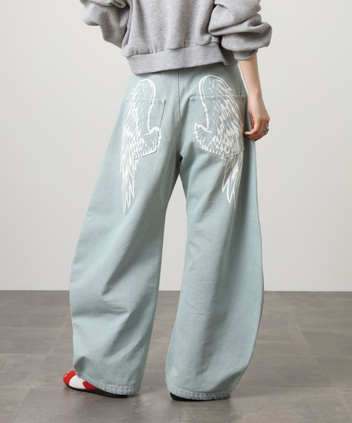 RE730（アールイーセブンサーティー）の「RE730 フェザープリント　デニムパンツ（デニムパンツ・メンズ・ブラック/サックスブルー/ブルー・L/M）」の2枚目の写真