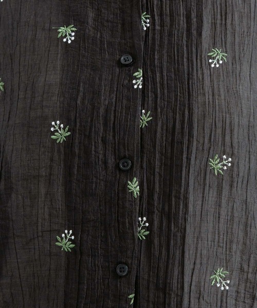 RAGEBLUE（レイジブルー）の「フラワーシシュウシアーシャツ/セットアップ対応（シャツ/ブラウス・レディース・ブラック/ホワイト・FREE）」の20枚目の写真