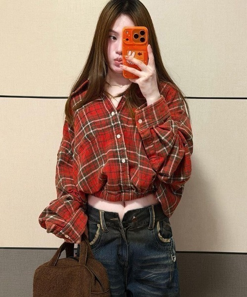 ViViDAY(ビビデー)の「チェック柄ビッグシャツ(シャツ/ブラウス・レディース・レッド・M)」の9枚目の写真