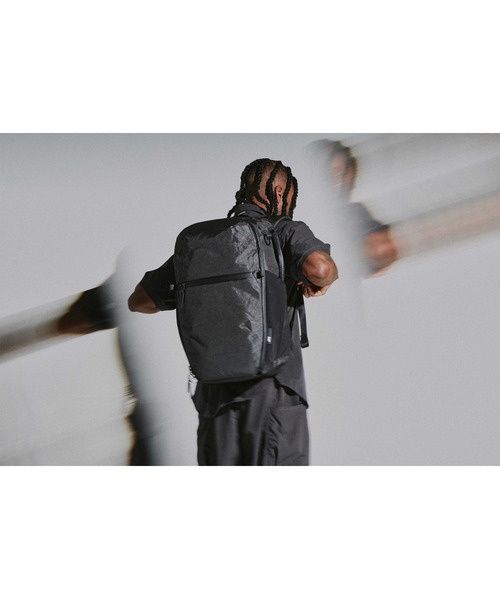 Aer(エアー)の「AER Travel Pack 4 35L Ultra / AER-28071(バックパック/リュック・メンズ・ブラック・FREE)」の21枚目の写真