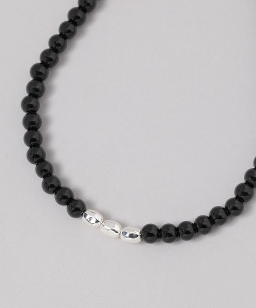 JEANASIS(ジーナシス)の「ガラスビーズネックレス/660080(ネックレス・レディース・ブラック/グリーン/ホワイト・FREE)」の2枚目の写真