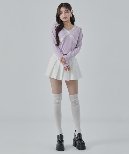 ANAP(アナップ)の「クロスレースデザイン クロップド トップス ロンT(Tシャツ/カットソー・レディース・ホワイト/ブラック×ホワイト/ブラック/ラベンダー・F)」の13枚目の写真