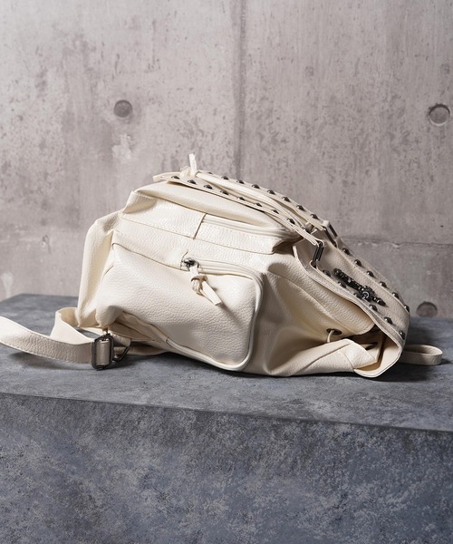 1111clothing(ワンフォークロージング)の「クロスチャーム バックパック / Cross Charm Backpack(バックパック/リュック・レディース・ピンク/ブラック/オフホワイト・FREE)」の7枚目の写真