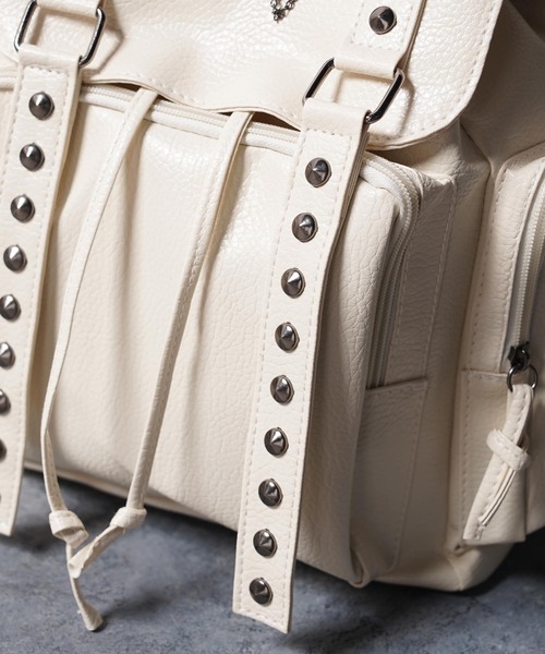 1111clothing(ワンフォークロージング)の「クロスチャーム バックパック / Cross Charm Backpack(バックパック/リュック・レディース・ピンク/ブラック/オフホワイト・FREE)」の15枚目の写真