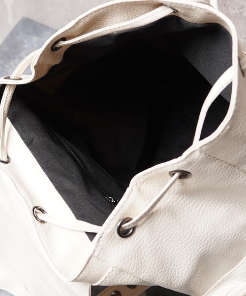 1111clothing(ワンフォークロージング)の「クロスチャーム バックパック / Cross Charm Backpack(バックパック/リュック・レディース・ピンク/ブラック/オフホワイト・FREE)」の18枚目の写真