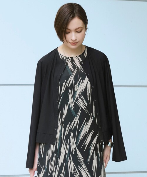 ICB(アイシービー)の「マットスキューバ カーディガン(カーディガン/ボレロ・レディース・黄土色系/サックスブルー系/ブラック系・X-LARGE/LARGE)」の2枚目の写真
