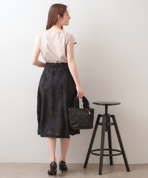 index(インデックス)の「【接触冷感】ビジューキーネックフレンチトップス《UVケア/洗濯機OK/XS~3L/8col》(Tシャツ/カットソー・レディース・ナチュラル/オフホワイト/ネイビー/ピンク/ボルドー/ライトイエロー系/ブラウン系その他/ライトブルー・44/38/36/34/40/42)」の22枚目の写真