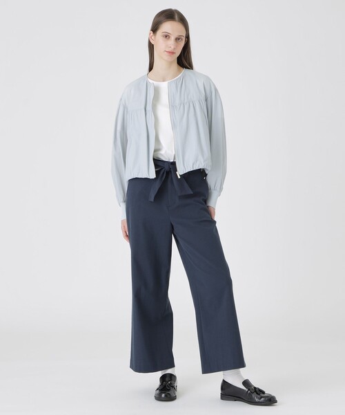 BLUE LABEL CRESTBRIDGE(ブルーレーベルクレストブリッジ)の「【はっ水】シアーナイロンジャケット(ブルゾン・レディース・ブルー/ダークネイビー/オフホワイト・38/36)」の10枚目の写真