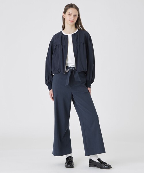BLUE LABEL CRESTBRIDGE(ブルーレーベルクレストブリッジ)の「【はっ水】シアーナイロンジャケット(ブルゾン・レディース・ブルー/ダークネイビー/オフホワイト・38/36)」の16枚目の写真