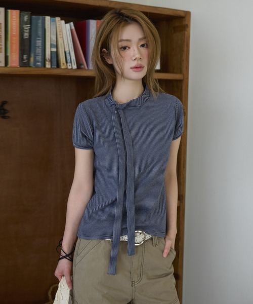 UNE MANSION(ユヌマンション)の「【UNE ORIGINAL】ハイネックリボンタイストライプショルダーパフ半袖Tシャツカットソー(Tシャツ/カットソー・レディース・ネイビー/ライトベージュ/ブラウン・FREE)」の19枚目の写真