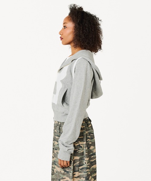 BEEDEN（ビーデン）の「B LOGO BASIC HOODIE（パーカー・レディース・ホワイト/ブラック/グレー・FREE）」の5枚目の写真