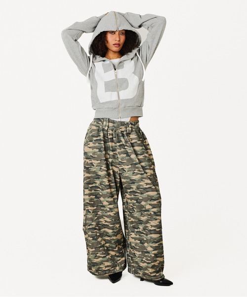 BEEDEN（ビーデン）の「B LOGO BASIC HOODIE（パーカー・レディース・ホワイト/ブラック/グレー・FREE）」の8枚目の写真