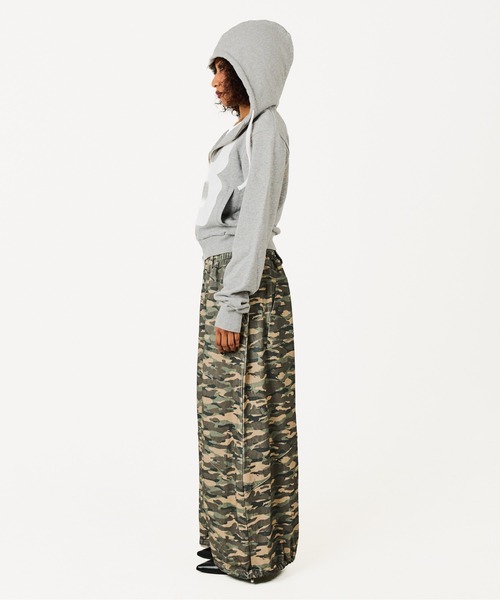 BEEDEN（ビーデン）の「B LOGO BASIC HOODIE（パーカー・レディース・ホワイト/ブラック/グレー・FREE）」の11枚目の写真