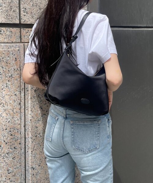 gemeil(ジェムイル)の「<rou.>デイリーワンショルダーバッグ(CE-1745)(ショルダーバッグ・レディース・ベージュ/ブラック・FREE)」の16枚目の写真