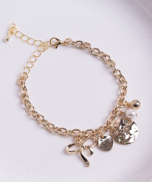 Peony(ピオニー)の「【Peony/ピオニー】リボン&パールモチーフ コインブレスレット(ブレスレット・レディース・ゴールド/シルバー・FREE)」の8枚目の写真