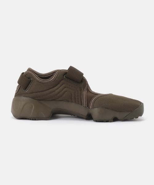 NIKE(ナイキ)の「NIKE/ナイキ エアリフト IV6058-200(その他シューズ・レディース・カーキ・25cm/24cm/23cm)」の4枚目の写真