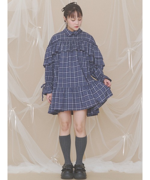 merry jenny(メリージェニー)の「frill mary jane metal sneakers(スニーカー・レディース・ブラック/オフホワイト/ピンク・LARGE/MEDIUM)」の6枚目の写真