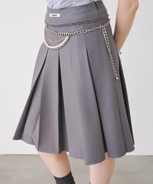 SOEMIN（ソミン）の「Box pleats midi skirt／ミディ丈ボックスプリーツスカート（スカート・レディース・チャコールグレー/ベージュ・FREE）」の9枚目の写真