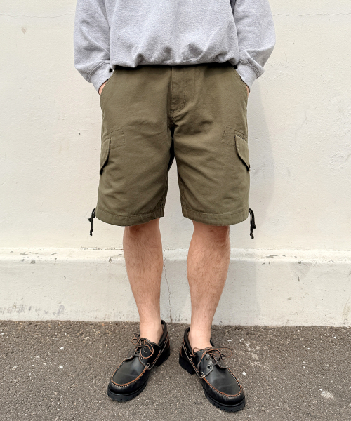 YOUNEEDGARMENTS(ユーニーズガーメンツ)の「オックスフォードサプリスカーゴショーツ(オリーブ)(その他パンツ・メンズ・その他・38/40)」の1枚目の写真