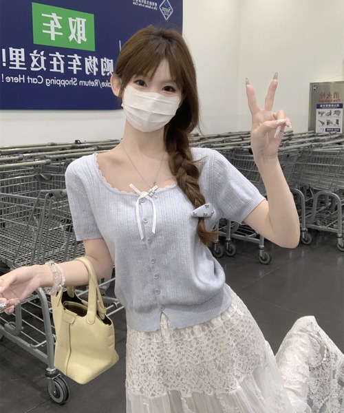 LAFFMO(ラフモ)の「スクエアネックレーストリムリボン半袖ニット(ニット/セーター・レディース・ブルー/ベージュ・F)」の21枚目の写真