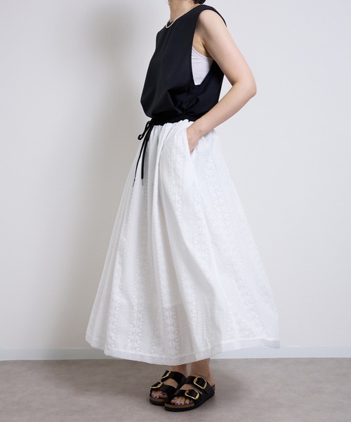 vent blanc（ヴァンブラン）の「VB : denicher デニシェ カット ワーク レース ギャザー スカート（スカート・レディース・ホワイト/ブラック・FREE）」の17枚目の写真