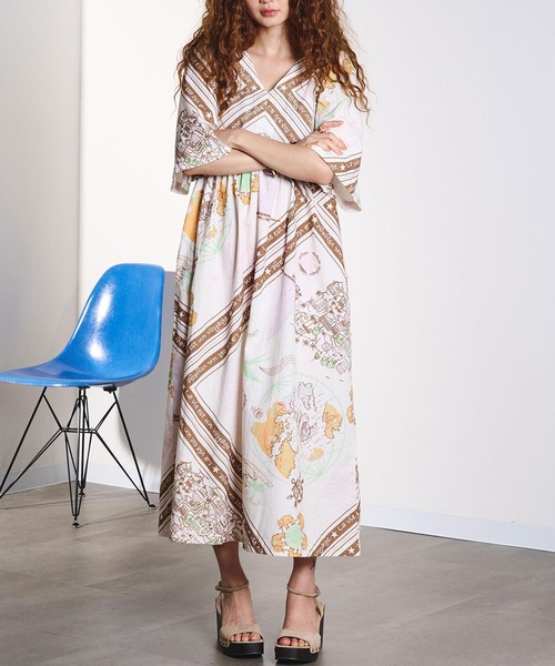 HLAADA(フラーダ)の「HLAADA for ROSEBUD/VOYAGE PRINT DRESS(ワンピース・レディース・ブラウン/ブラック・ONE SIZE)」の2枚目の写真