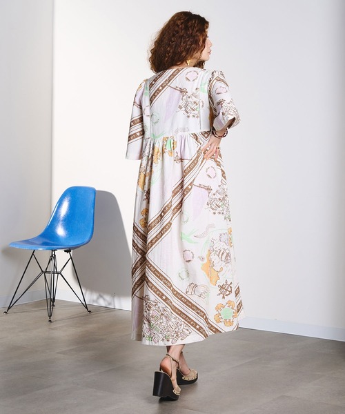 HLAADA(フラーダ)の「HLAADA for ROSEBUD/VOYAGE PRINT DRESS(ワンピース・レディース・ブラウン/ブラック・ONE SIZE)」の17枚目の写真