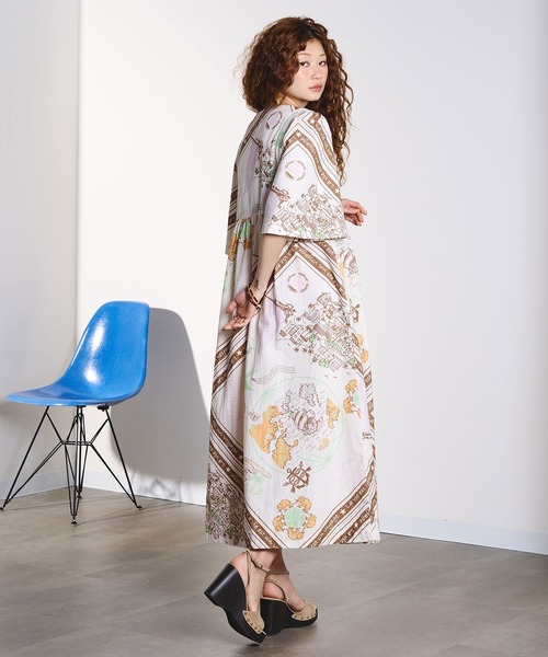 HLAADA(フラーダ)の「HLAADA for ROSEBUD/VOYAGE PRINT DRESS(ワンピース・レディース・ブラウン/ブラック・ONE SIZE)」の18枚目の写真