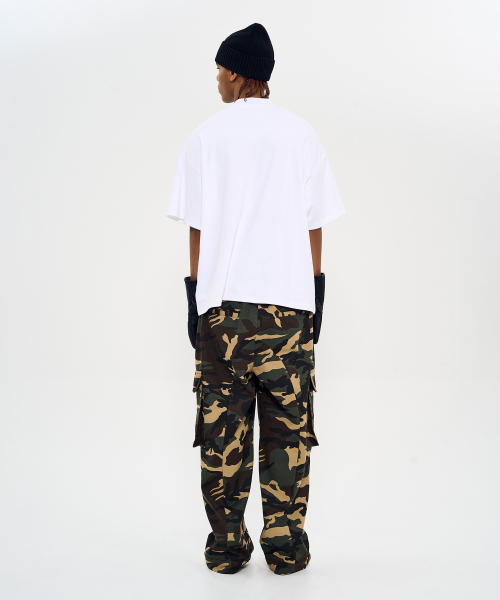 WORLDDILEMA(ワールドジレンマ)の「MOCK NECK EMBLEM HALF T-SHIRTS (WHITE)(Tシャツ/カットソー・レディース・ホワイト・FREE)」の5枚目の写真