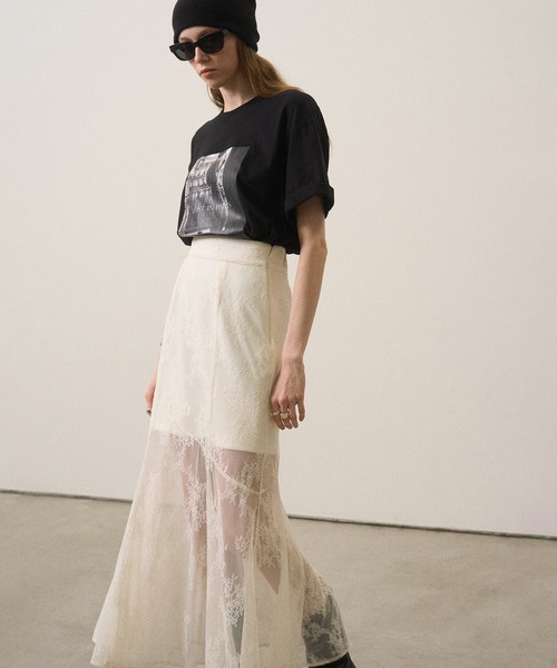 MIELI INVARIANT(ミエリインヴァリアント)の「Stretch Lace Tiered Skirt(スカート・レディース・ブラック/ホワイト・MEDIUM/SMALL)」の2枚目の写真