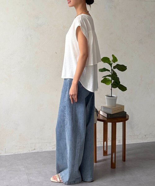 Chez toi(シェトワ)の「バックフリルスキッパーブラウス(シャツ/ブラウス・レディース・ブラック/ホワイト/グリーン系・FREE)」の10枚目の写真
