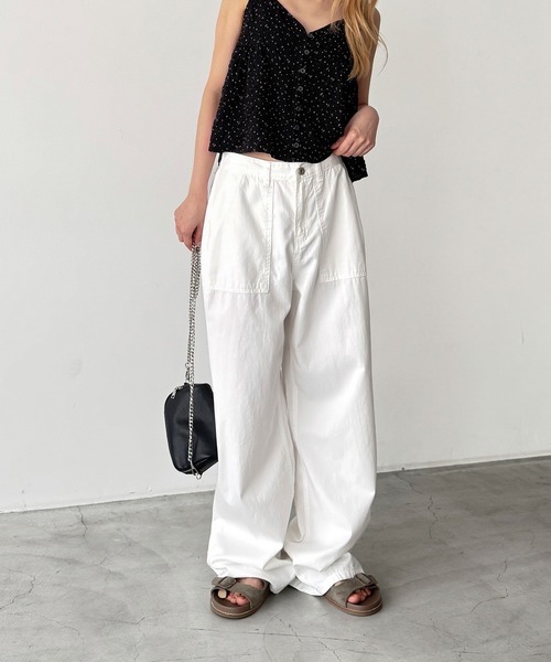 CANAL JEAN(キャナルジーン)の「El mar ソフトツイルベイカーパンツ(その他パンツ・レディース・ホワイト/ベージュ・SMALL/MEDIUM)」の2枚目の写真