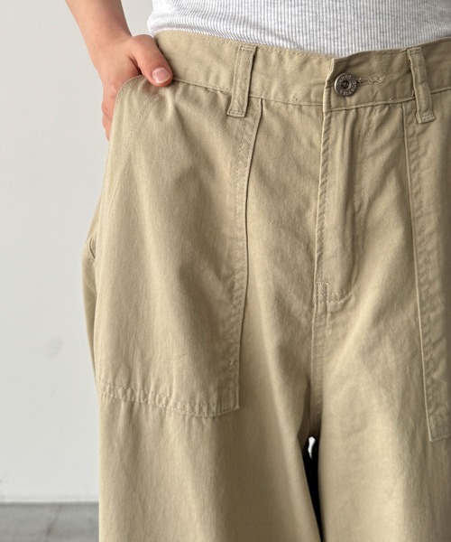 CANAL JEAN(キャナルジーン)の「El mar ソフトツイルベイカーパンツ(その他パンツ・レディース・ホワイト/ベージュ・SMALL/MEDIUM)」の15枚目の写真