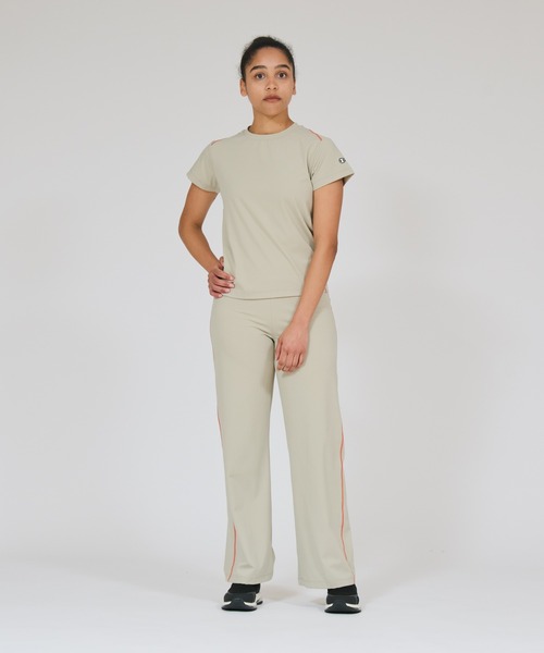 Champion(チャンピオン)の「【Champion/チャンピオン】レディース ショートスリーブTシャツ(Tシャツ/カットソー・レディース・チャコール/ベージュ系1/ダークネイビー・LARGE/MEDIUM)」の19枚目の写真