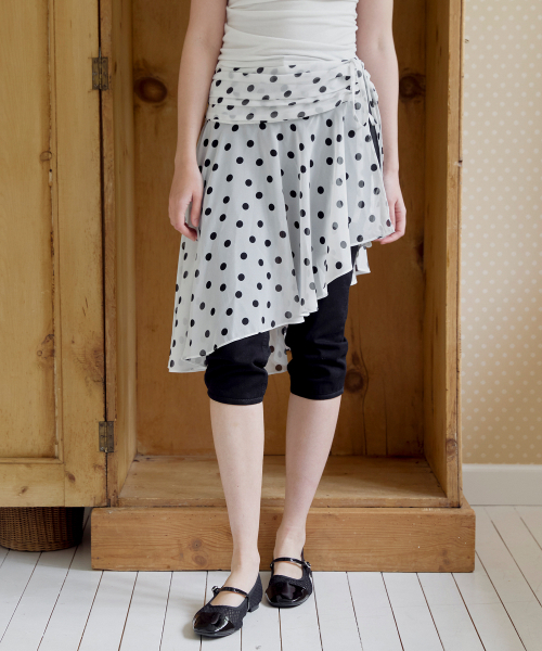 MINCO(ミンシオ)の「Dot Chiffon Layered Wrap Skirt (ivory)(スカート・レディース・その他・FREE)」の2枚目の写真