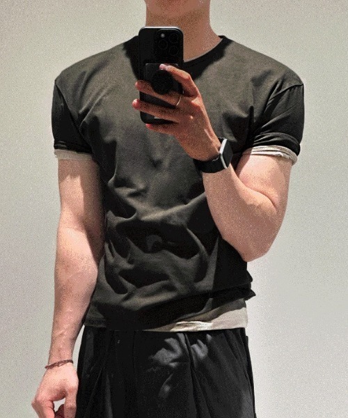 COSYHARU(コシハル)の「プレミアムエッセンシャルクロップマッスルT(Tシャツ/カットソー・メンズ・ホワイト/ライトグレー/カーキ/チャコール/ブラック・LARGE/MEDIUM)」の21枚目の写真