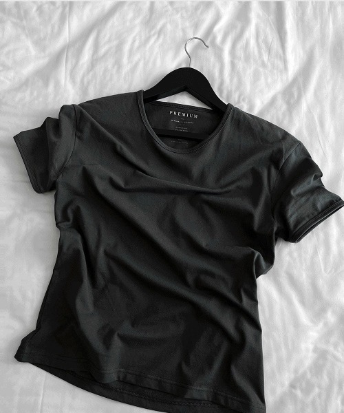 COSYHARU(コシハル)の「プレミアムエッセンシャルクロップマッスルT(Tシャツ/カットソー・メンズ・ホワイト/ライトグレー/カーキ/チャコール/ブラック・LARGE/MEDIUM)」の13枚目の写真