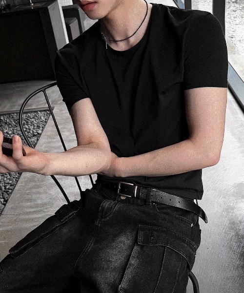 COSYHARU(コシハル)の「プレミアムエッセンシャルクロップマッスルT(Tシャツ/カットソー・メンズ・ホワイト/ライトグレー/カーキ/チャコール/ブラック・LARGE/MEDIUM)」の6枚目の写真