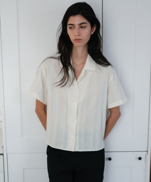 BLANKROOM HER(ブランクルームウーマン)の「ボニジャカードハーフシャツ_NATURAL(シャツ/ブラウス・レディース・その他・ONE)」の1枚目の写真