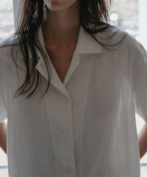 BLANKROOM HER(ブランクルームウーマン)の「ボニジャカードハーフシャツ_NATURAL(シャツ/ブラウス・レディース・その他・ONE)」の3枚目の写真