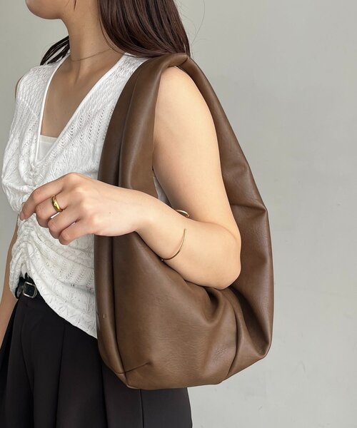 CAPRICIEUX LE'MAGE(カプリシューレマージュ)の「ラウンドムーンバッグ(トートバッグ・レディース・ホワイト系その他/ブラック/ブラウン・FREE)」の16枚目の写真