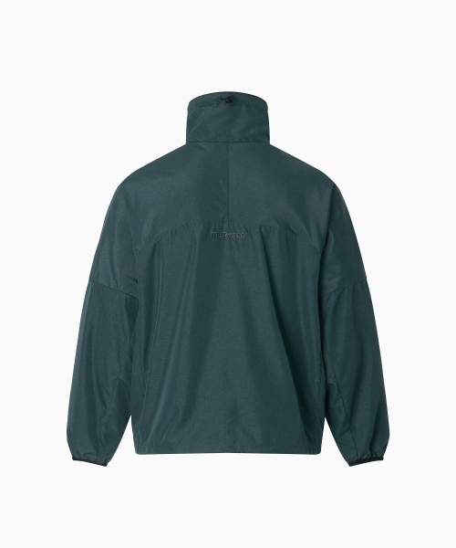 MENASOO(ミナス)の「Unisex Easy Move Half Zip_Navy(ナイロンジャケット・レディース・ネイビー・1/2)」の14枚目の写真