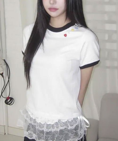 VIVID LADY(ビビッドレディー)の「カラーボタン リンガー半袖Tシャツ(Tシャツ/カットソー・レディース・ホワイト/イエロー/レッド/ライトブルー/ブラック・FREE)」の2枚目の写真