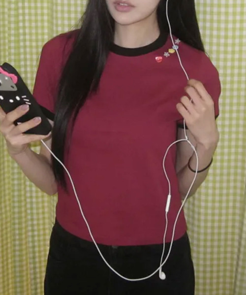 VIVID LADY(ビビッドレディー)の「カラーボタン リンガー半袖Tシャツ(Tシャツ/カットソー・レディース・ホワイト/イエロー/レッド/ライトブルー/ブラック・FREE)」の6枚目の写真