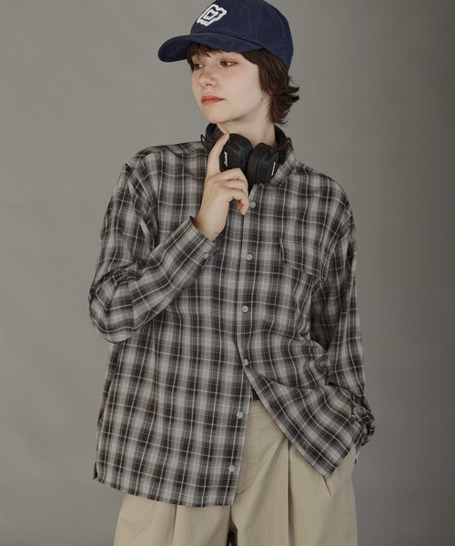 NAKER(ネイカー)の「レーヨン混レギュラーカラーチェックシャツ(シャツ/ブラウス・メンズ・ネイビー/ブラウン・L/M/S/XL)」の8枚目の写真