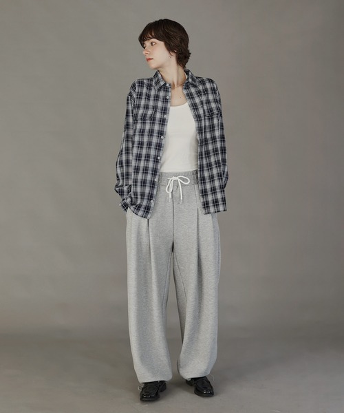 NAKER(ネイカー)の「レーヨン混レギュラーカラーチェックシャツ(シャツ/ブラウス・メンズ・ネイビー/ブラウン・L/M/S/XL)」の21枚目の写真