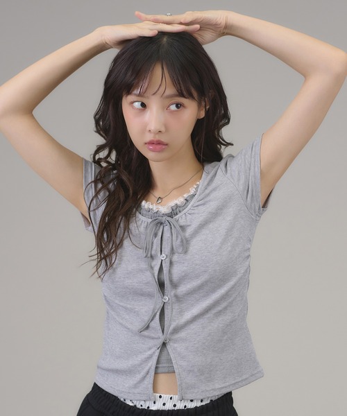 apres jour mignon（アプレジュールミニョン）の「フェイクレイヤードトップス（Tシャツ/カットソー・レディース・チャコールグレー/グレー/ブラウン系その他・フリー/LARGE）」の2枚目の写真
